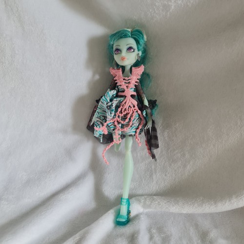 Monster high vandala doubloons - monster,