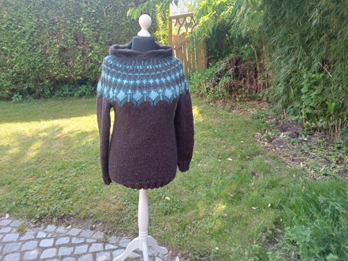 Islandpullover handgestrickt