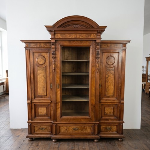 28880 prunkvitrine - 28880,