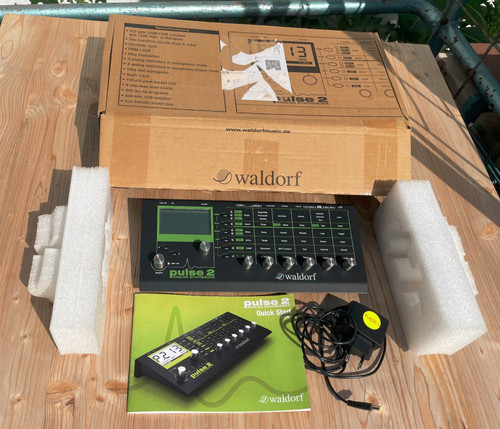 Waldorf pulse analog - waldorf,