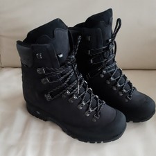 NEU! Hanwag Alaska XC GTX Black Gr 43 Gr 9 schwarz GoreTex Vibram Sohle NP 379€