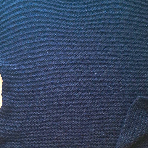 Handgestrickter pullover aus - handgestrickter,