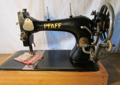 Historische pfaff nähmaschine - historische,