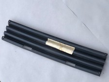 Mercedes E Klasse W210 Stoßstange vorne Abdeckung Mitte A2108850223 Original