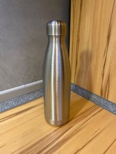 Thermoskanne, Isolierkanne Aluminium für Heiß- und Kaltgetränke mit Becherdeckel