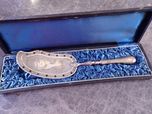 Großer antiker fischvorleger - großer,