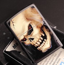 Zippo CRACKED SKULL, Farbzippo