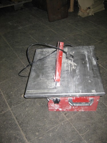 Fliesenschneider elektische
