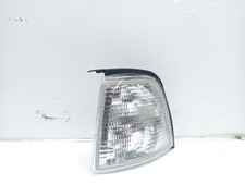 893953049A LINKER SCHEINWERFER