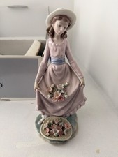 Lladro Figur "Blumen im Korb"