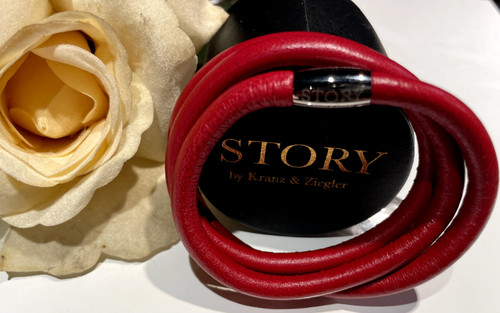 Story kranz ziegler leder - by, &