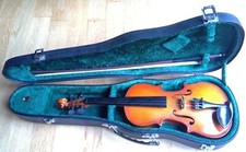 1/2 Schüler Violine / Geige mit allem wichtigen Zubehör