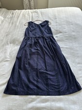 Toast dunkelblau lila Dreieck