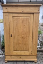 Antiker Schrank Weichholz Kleiderschrank um 1860