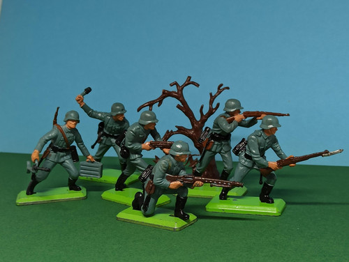 Britains deetail german - britains,