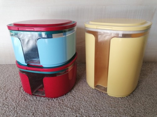 Tupperware set skyline - tupperware,