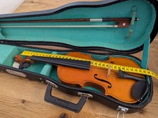 Kleine Geige, mit Bogen