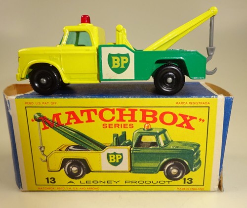 Matchbox 13d dodge wreck - matchbox,