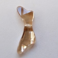 1 Swarovski® Kristall