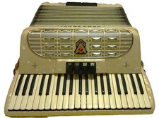 Vintage Scandalli Silvana 3