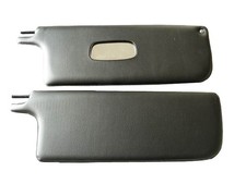 Schwarze Sonnenblenden links