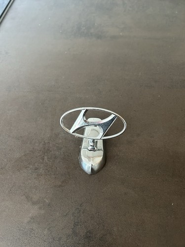 Hyundai emblem metall - hyundai,