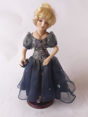 Prinzessin diana doll cm - prinzessin,