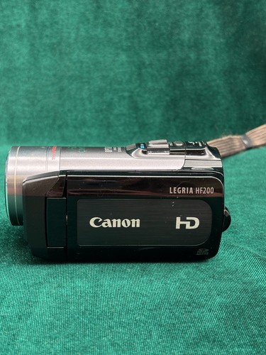 Canon legria hf200 - canon,