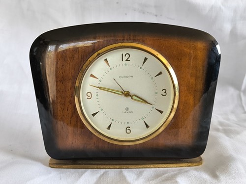 Kleine alte europa alarm - alte, uhr