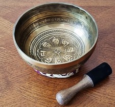 Wunderschöne Handgetriebene