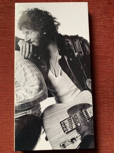 Bruce springsteen born to - springsteen,
