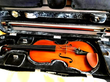 Nicholas Aldric Violine