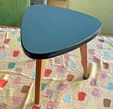 Nierentisch 50er 60er Jahre - blau - Rockabilly Style  D 27 x H 29 cm - VINTAGE!
