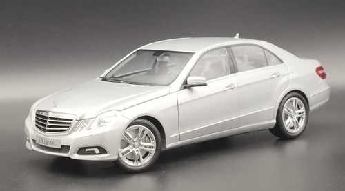 Minichamps mercedes e - 1:18,