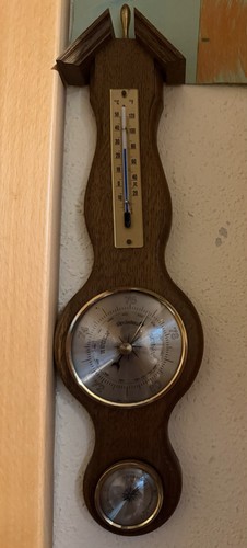 Antikes wandbarometer analog - antikes,