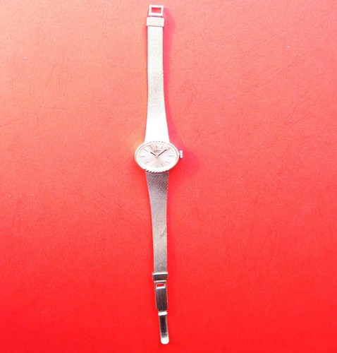 Elegante vintage pallas ormo - vintage, ormo"