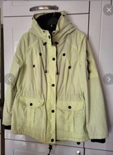Jacke / Parka in 40 von Primark, neongelb / schwarz, Kapuze