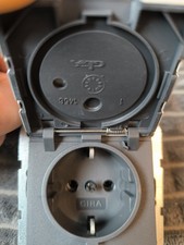 Gira 0454203 Steckdose mit