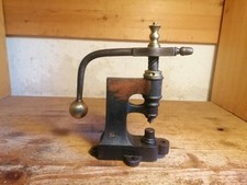 Alte französische Ösenpresse