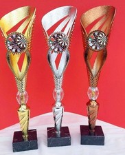 Große 3er Serie  Pokale Dart