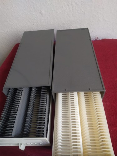 Stapelbox mit zwei