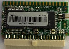 Disk On Module  IDE 44P Flash Memory DDOM-40P-44P-180 -40 bis + 85 Grad Vertikal