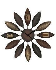 Elegante Wanduhr Blumenform braun Beinwil