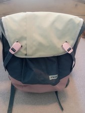 Aevor Daypack, 18–28 L , Laptoprucksack, wasserabweisend, viele Fächer gebraucht