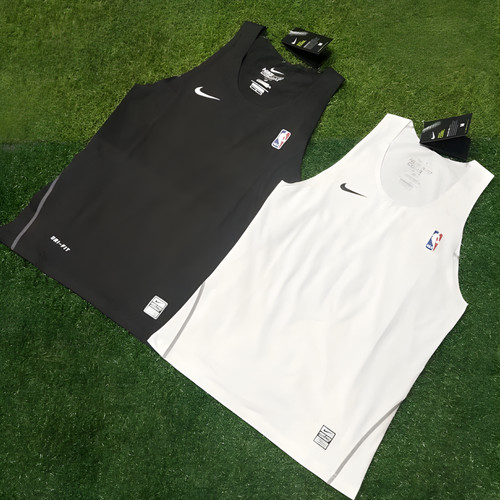 Schwarze nike pro combat - schwarze,
