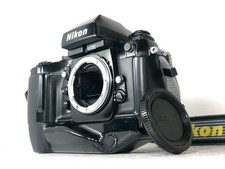 Nikon F4S 35Mm SLR Filmkamera Gehäuse MF-23 MB-21 Aus JAPAN