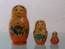 RETRO-Babuschka, Matrjoschka. Russische Matroschka! 3 Holzpuppen! SAMMLEROBJEKT!