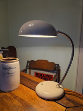 GECOS Gebrüder Cosack Schreibtisch Bauhaus Lampe