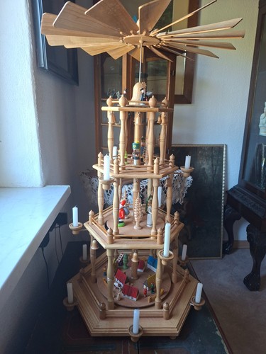 Orginal seiffener pyramide - ,