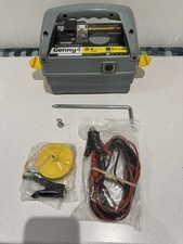 Radiodetection Genny 4 Signalgenerator kalibriert May26 Anschlussset und Tasche